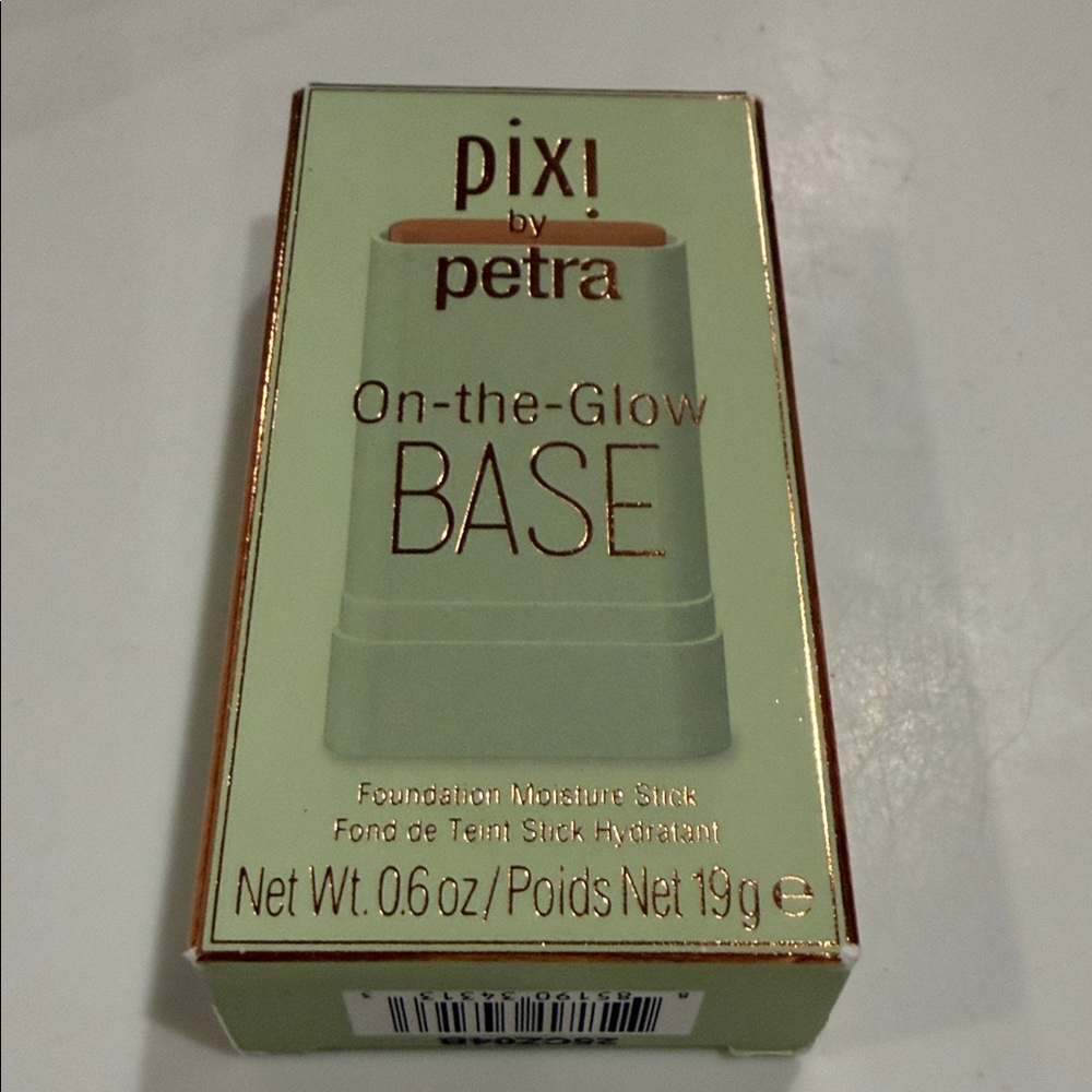 NWT Pixi On-the-Glow foundation stick, tan color